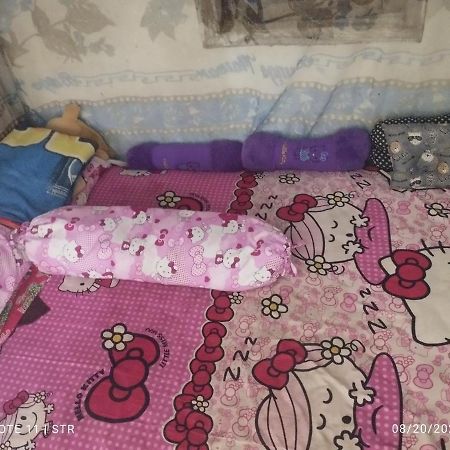 Hellsel Homestay Lamongan Екстериор снимка